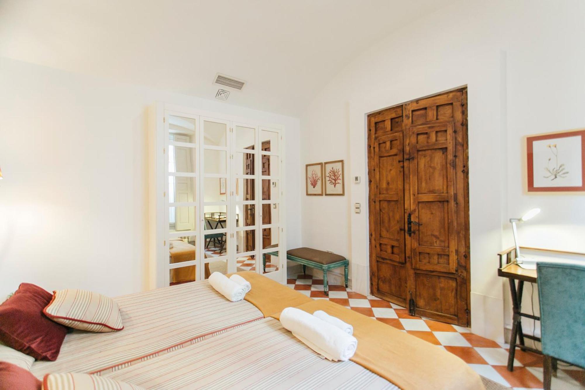 Casa Patio Del Siglo XIX Aparthotel Sevilla Rom bilde