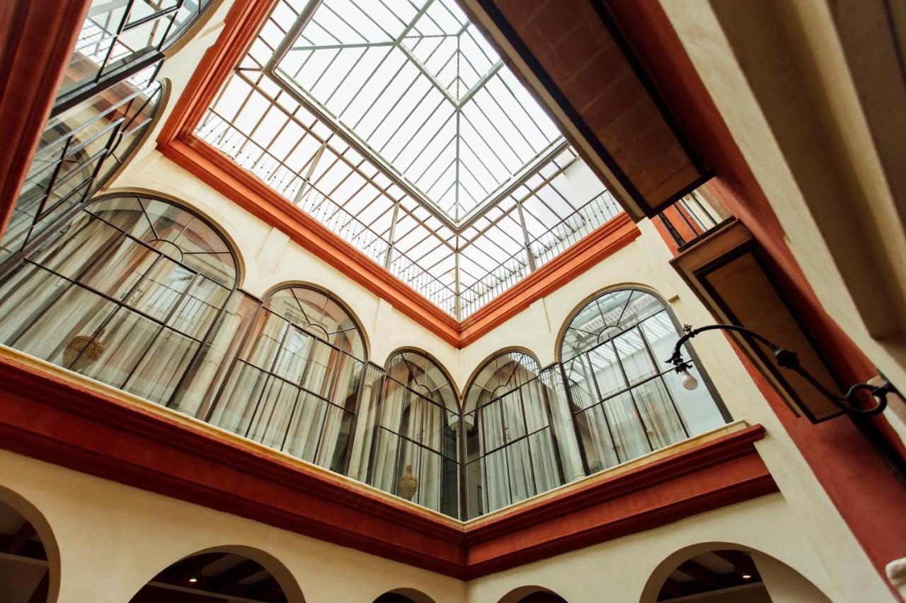 Casa Patio Del Siglo XIX Aparthotel Sevilla Eksteriør bilde