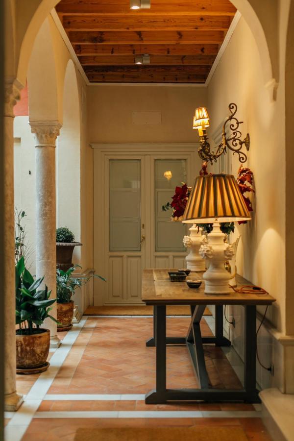 Casa Patio Del Siglo XIX Aparthotel Sevilla Eksteriør bilde