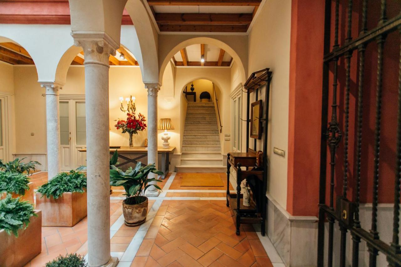 Casa Patio Del Siglo XIX Aparthotel Sevilla Eksteriør bilde
